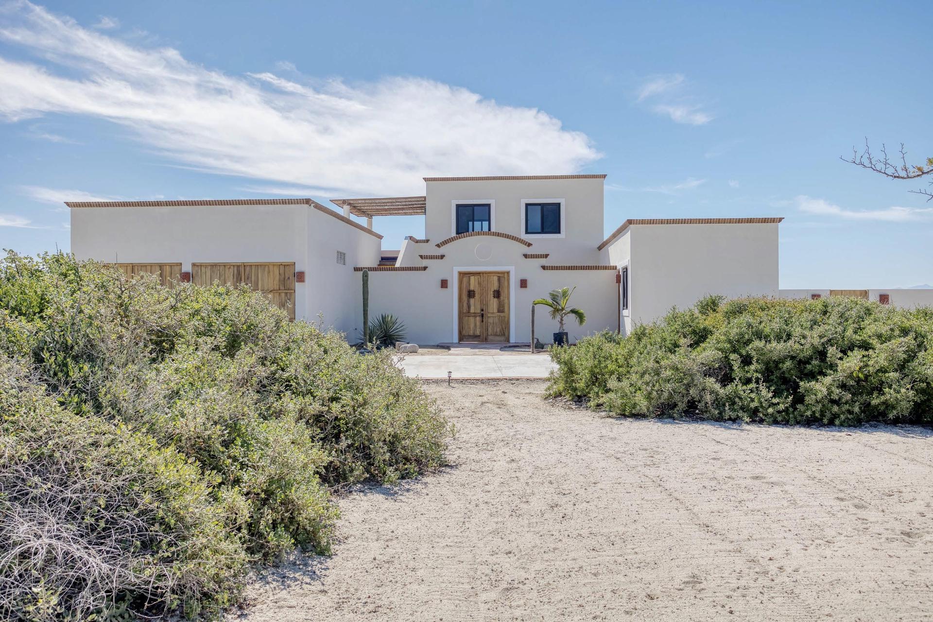 Ave. Sierra Vista, Hacienda Tranquila, East Cape