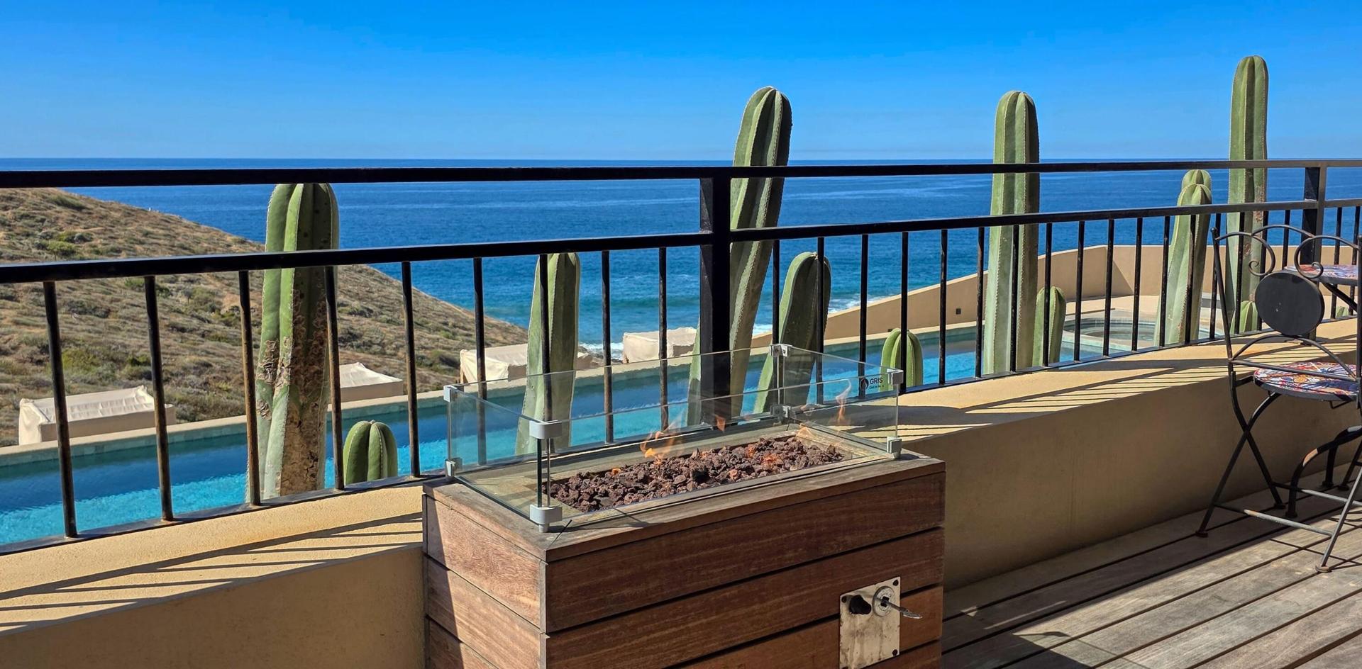 El Gavilan Villas, Pacific