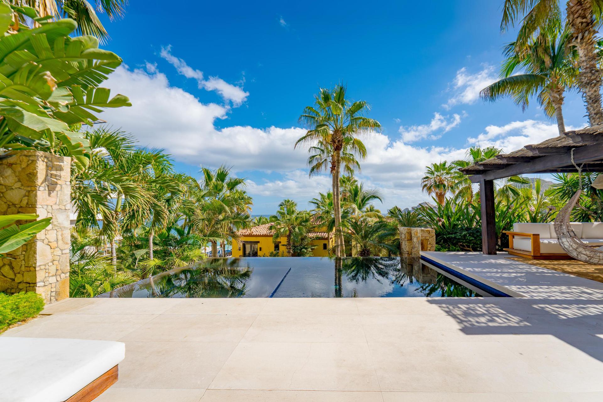 1102 Beachfront Hacienda, Beach Veranda, Cabo San Lucas