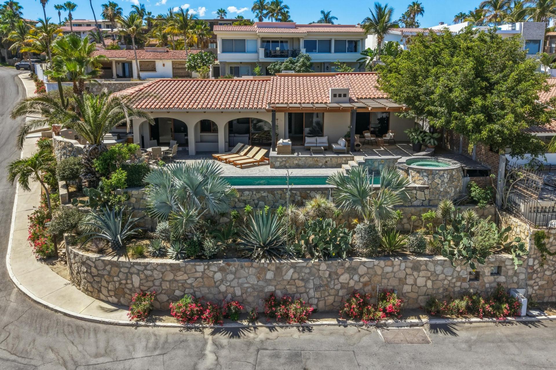 8 P.O La Jolla, San José del Cabo