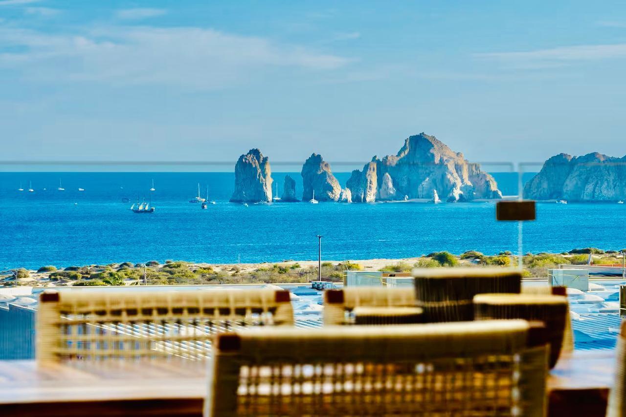Turnkey 2-Bedroom, Ocean & Land'S End Views, Cabo Corridor