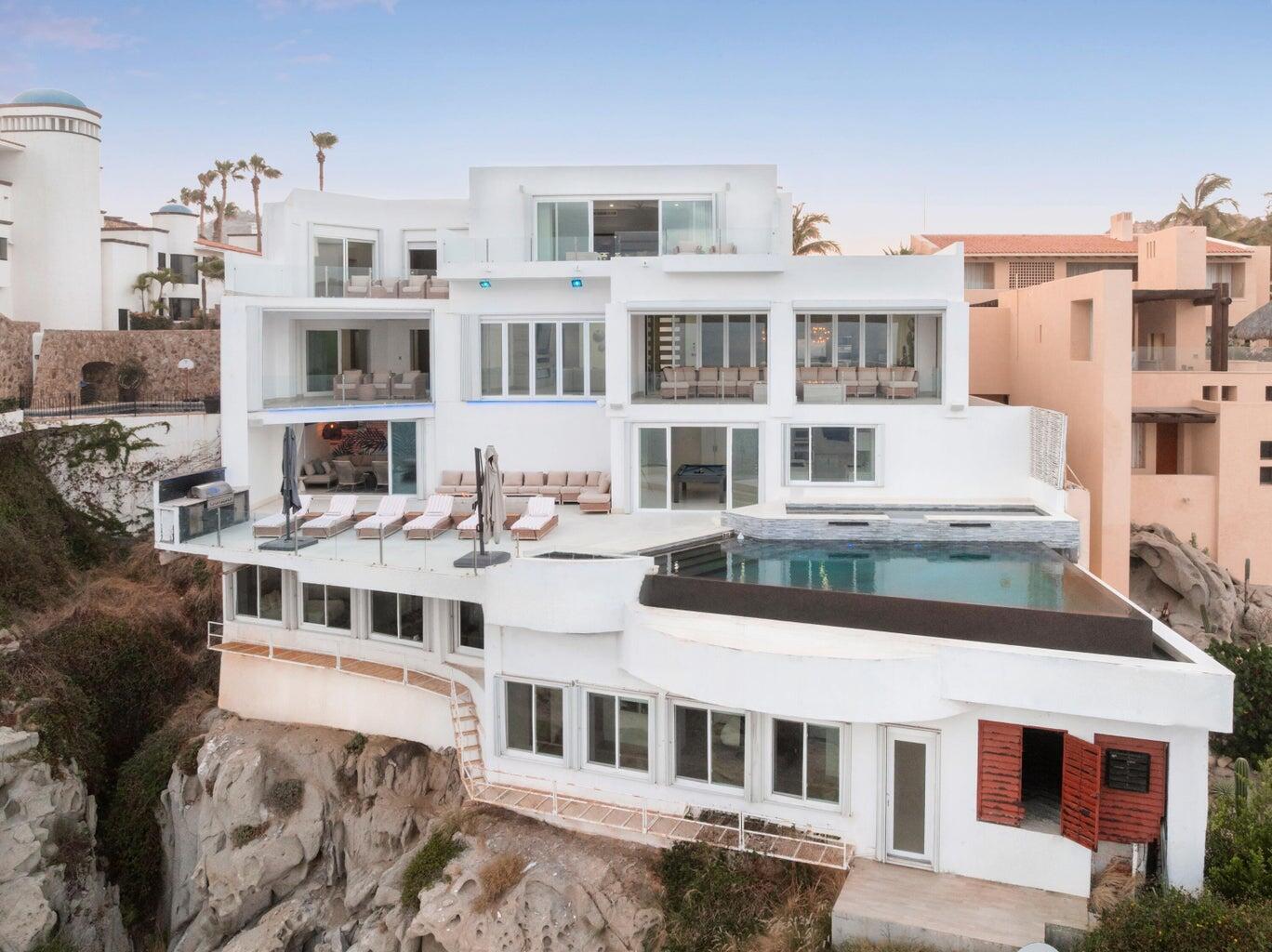 Manzana 26 Callejon De Los Nin, Villa Lands End, Cabo San Lucas