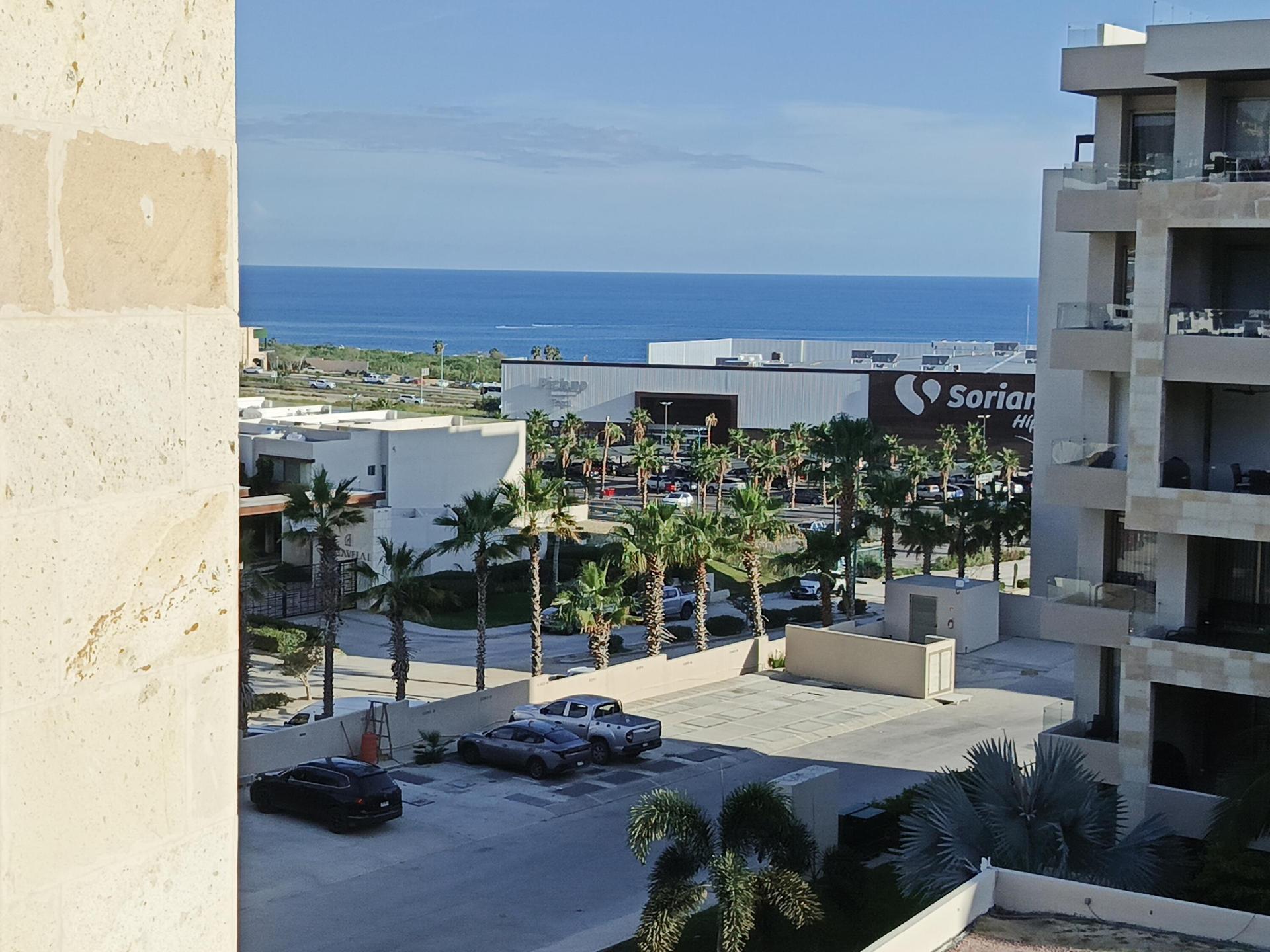 Modern Studio Vista Vela, Cabo Corridor