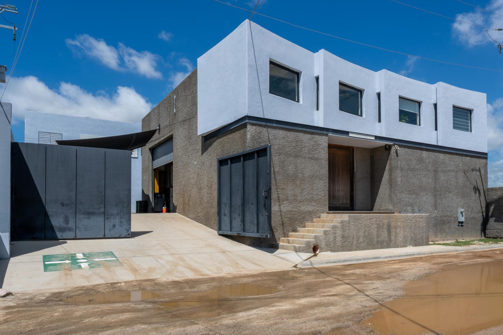 Lote 23 Colonos Legendarios, Warehouse & Offices, Cabo San Lucas